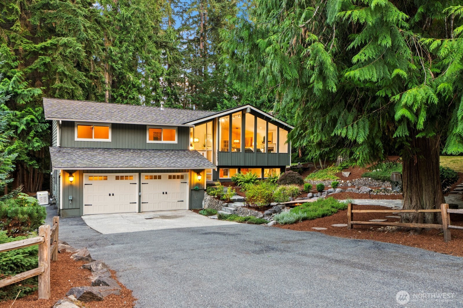 19507 NE 162nd Street, Woodinville, WA 98077