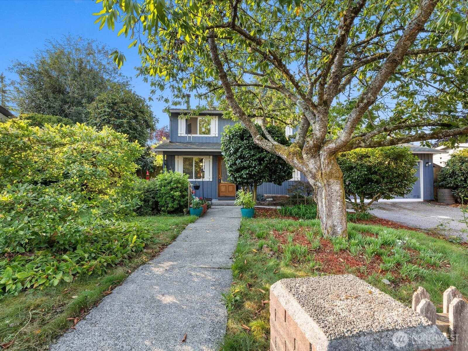 2302 201st Place SW, Lynnwood, WA 98036