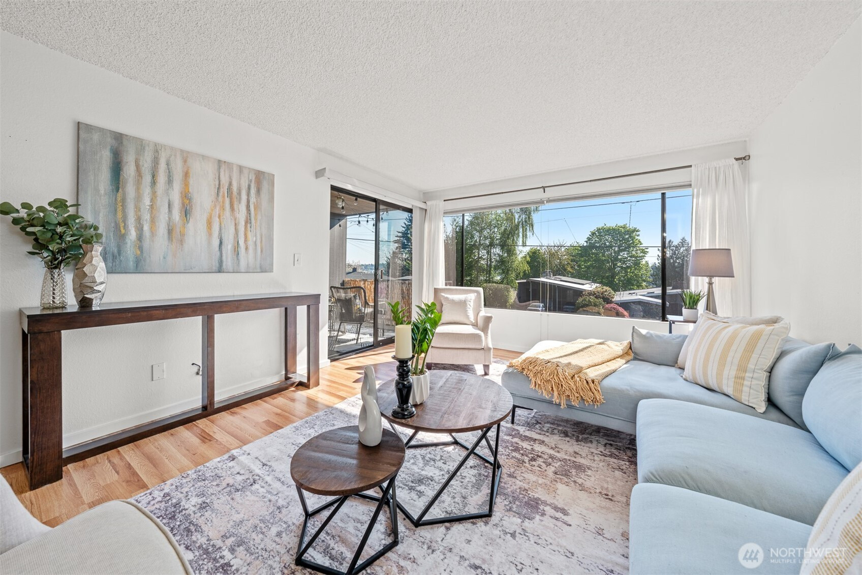 3601 24th Avenue W, Seattle, WA 98199