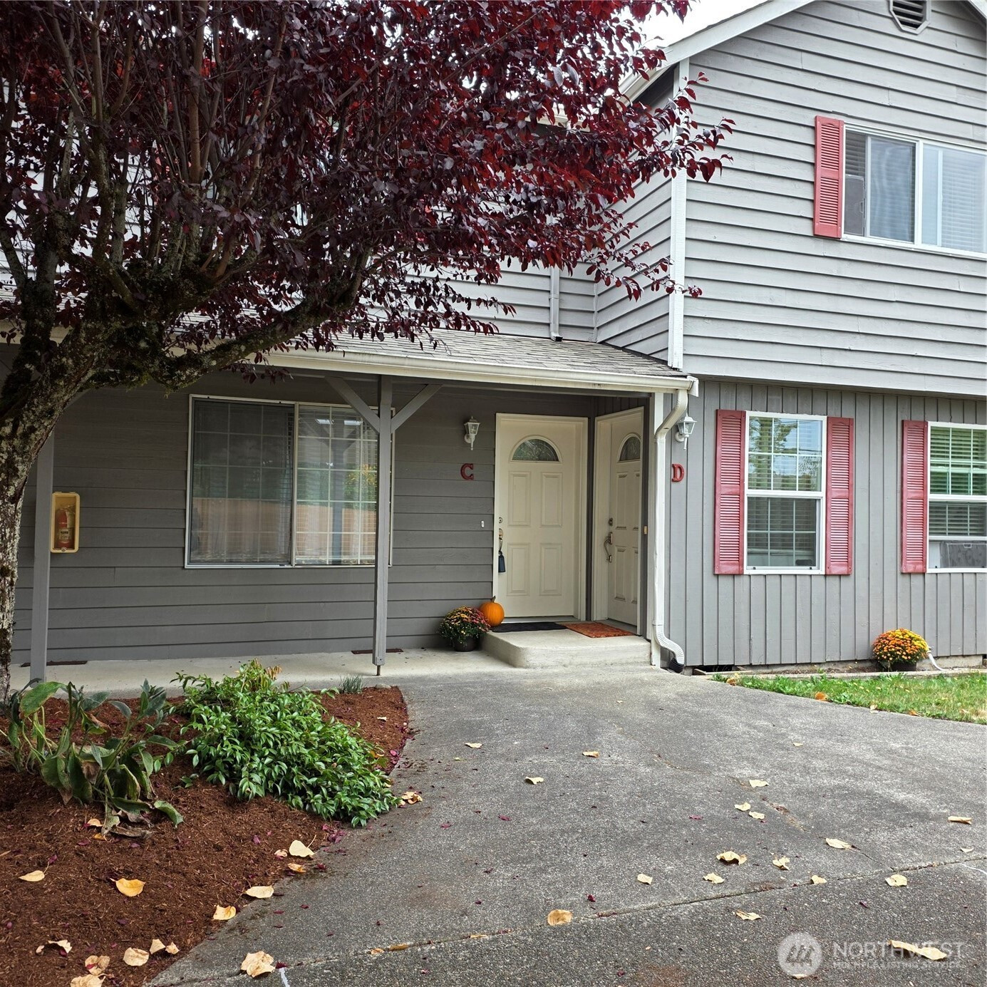 15708 Admiralty Way, Lynnwood, WA 98087