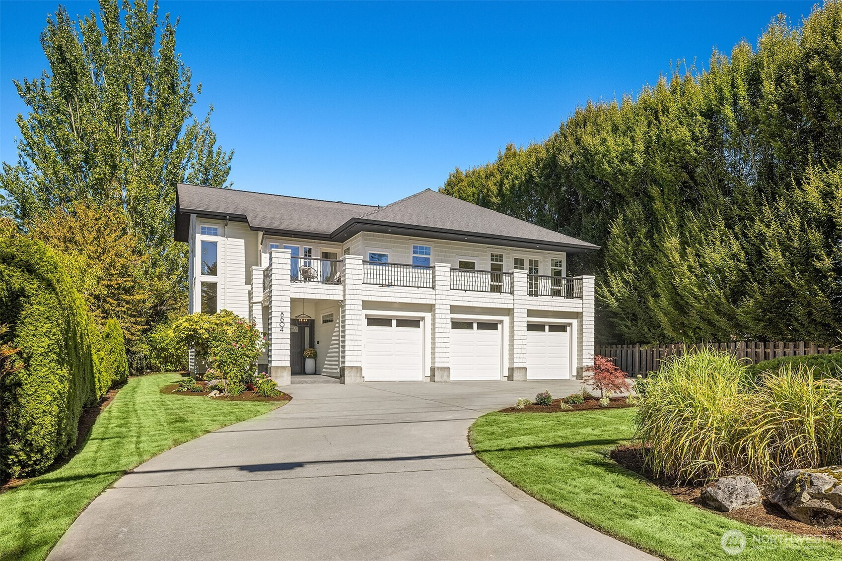 8604 NE 124th Street, Kirkland, WA 98034