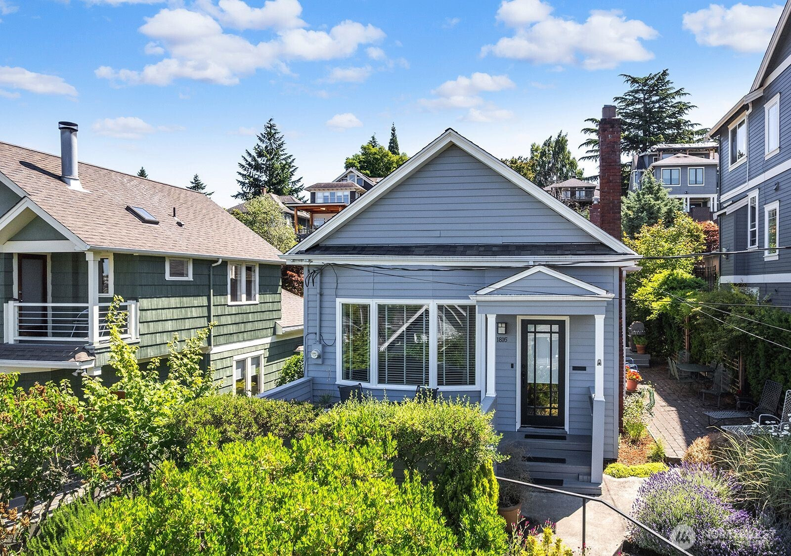 1816 9th Avenue W, Seattle, WA 98119