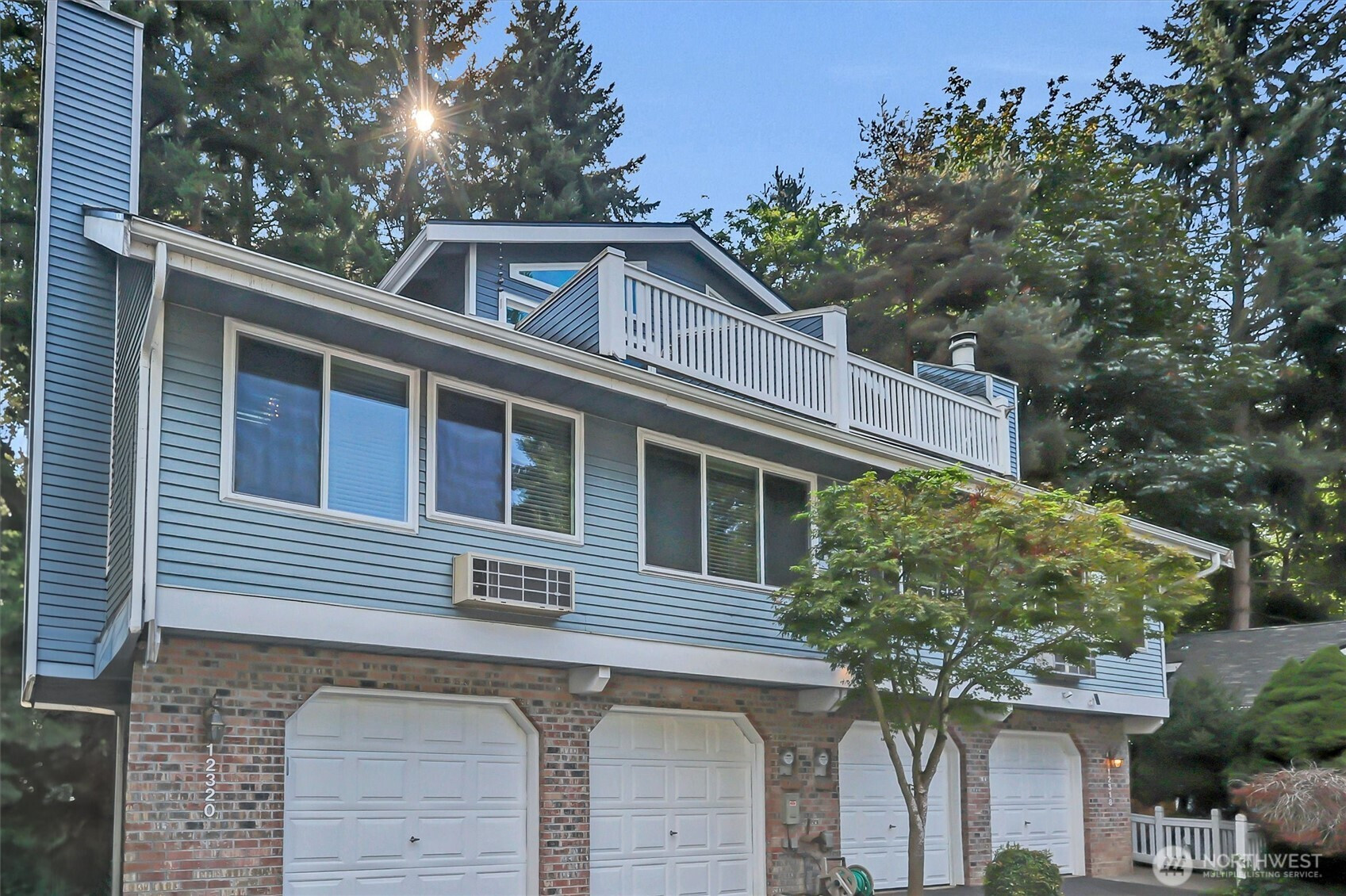 12320 101st Court NE, Kirkland, WA 98034
