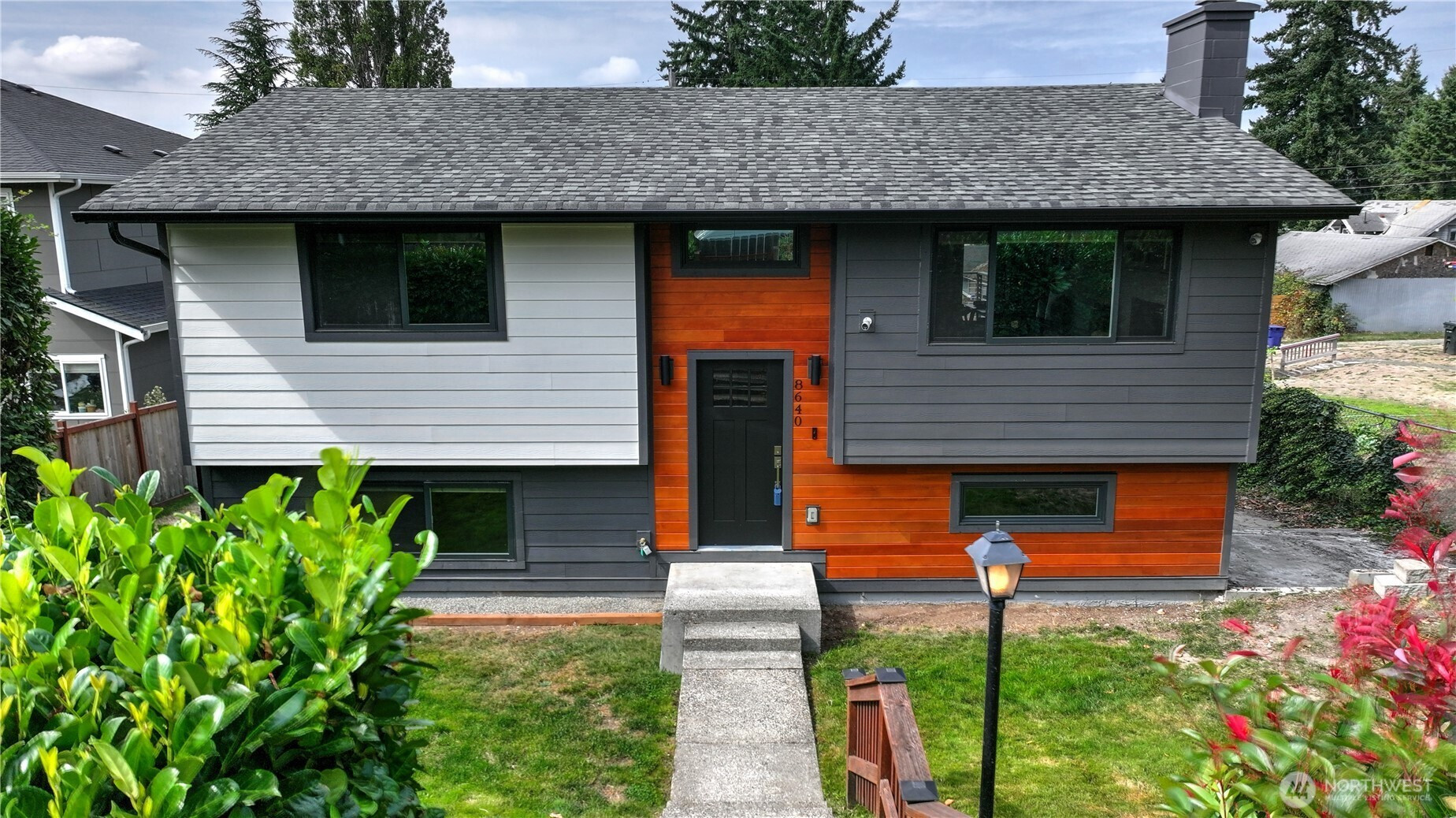 8640 S Yakima Ave, Tacoma, WA 98444