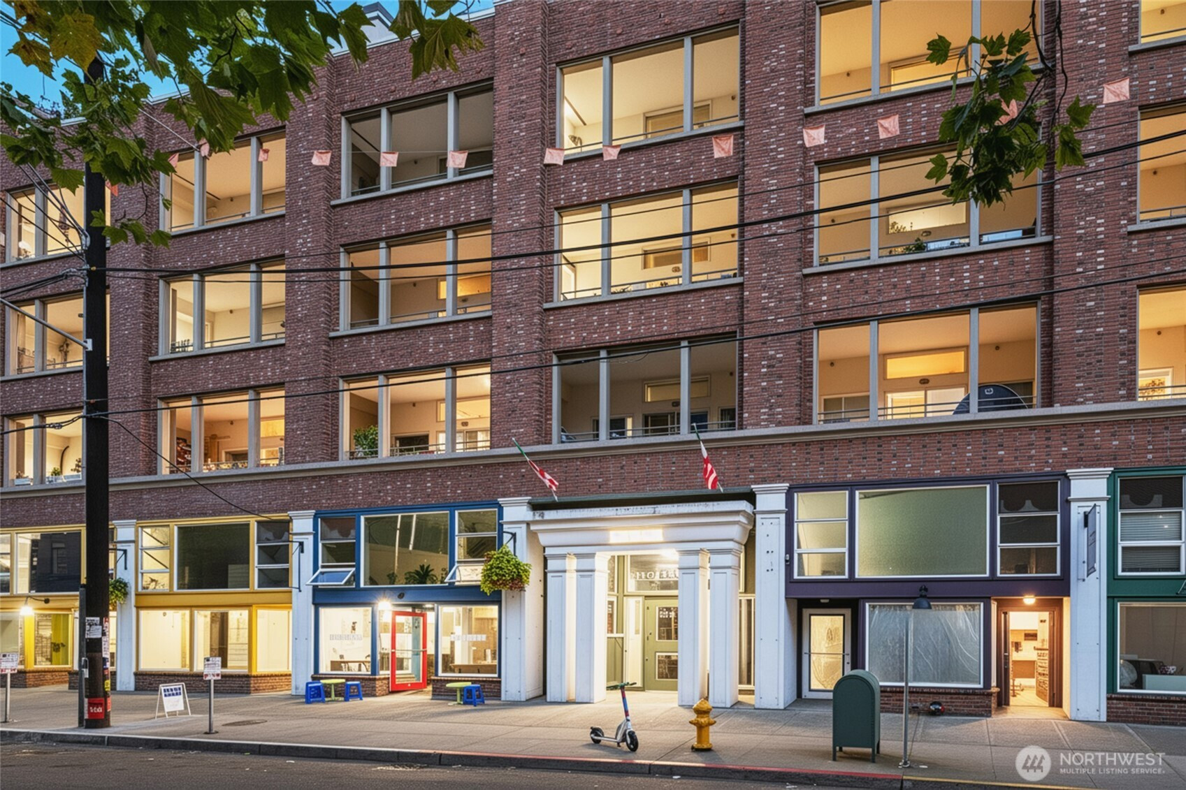 526 1st Avenue S, Seattle, WA 98104