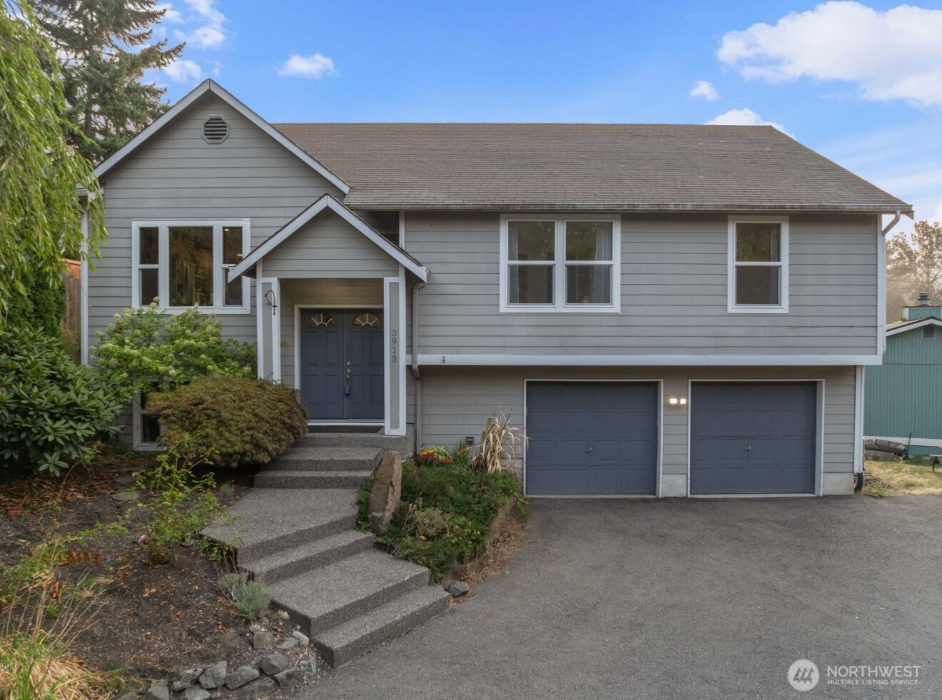 3913 W Tapps Drive E, Lake Tapps, WA 98391
