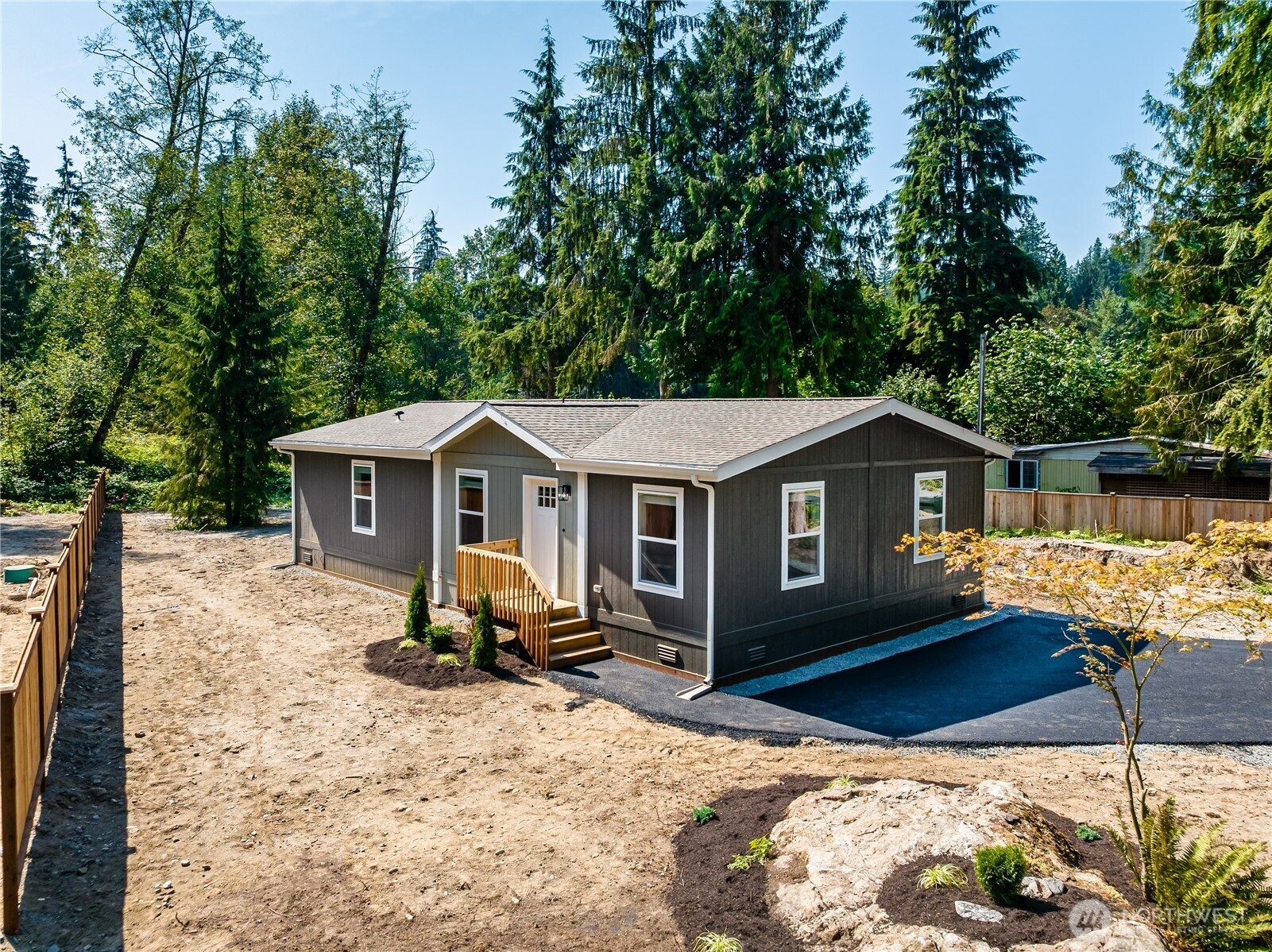 19920 Canyon Drive, Granite Falls, WA 98252