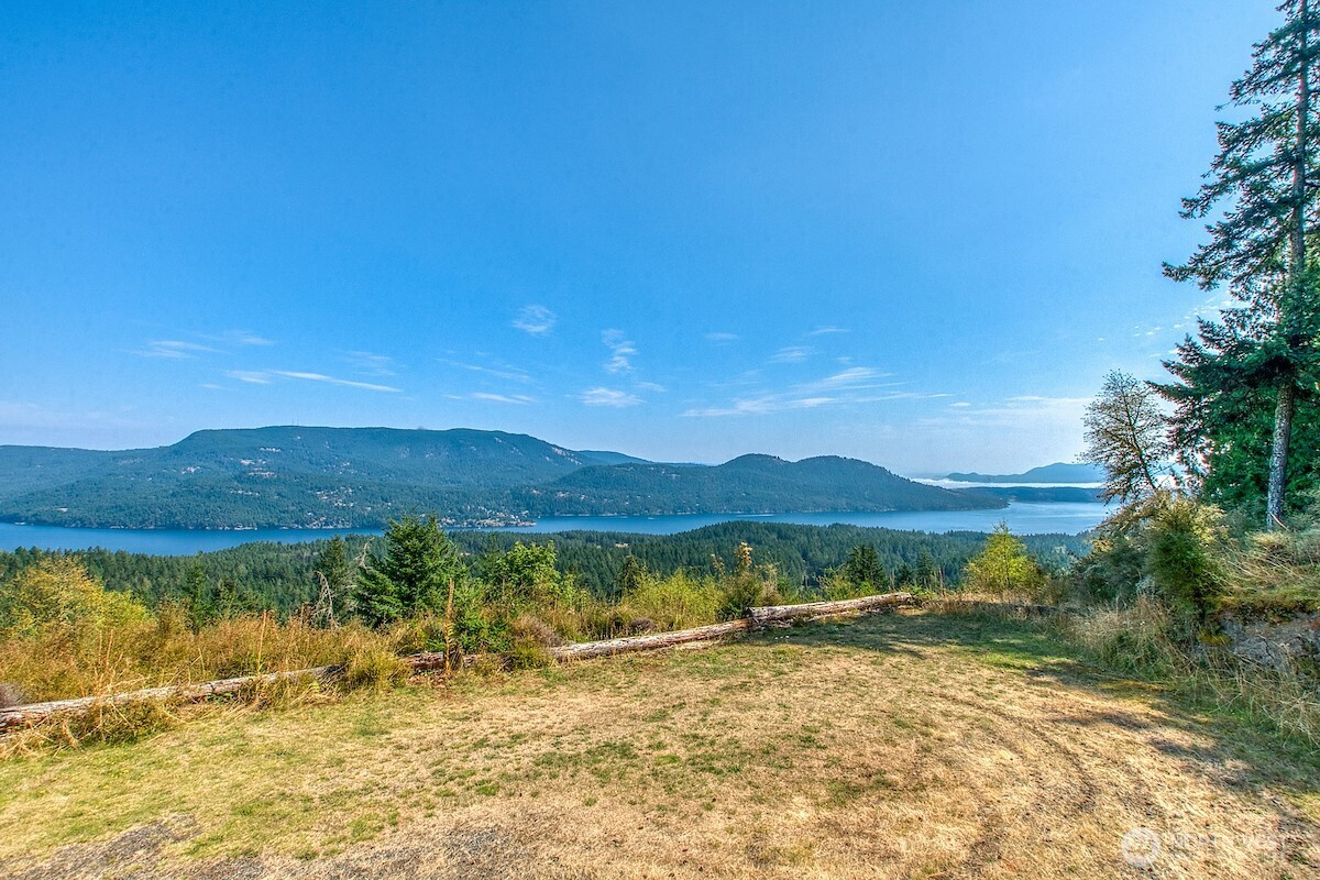 1637 Spring Hill Road, Orcas Island, WA 98245