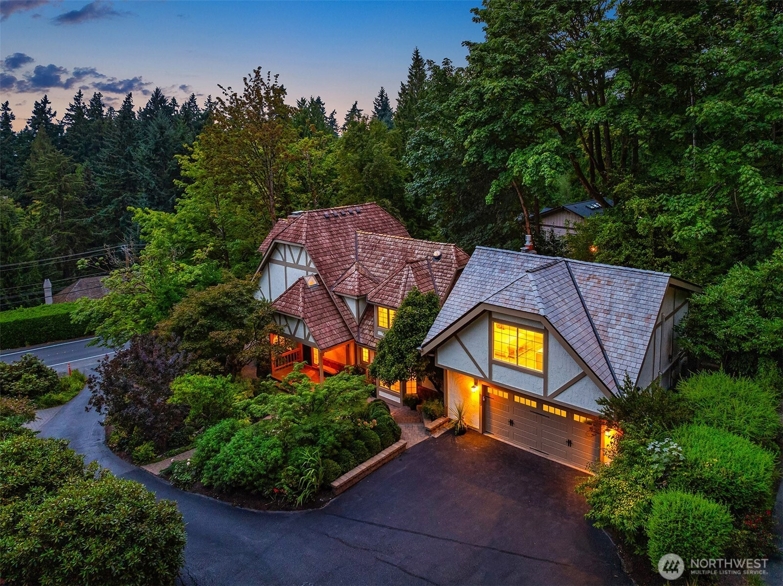 5222 W Mercer Way, Mercer Island, WA 98040