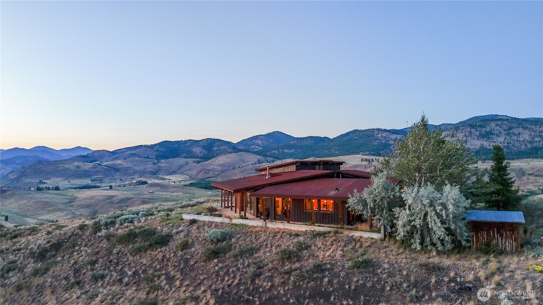 99 Hilltop Drive, Winthrop, WA 98862