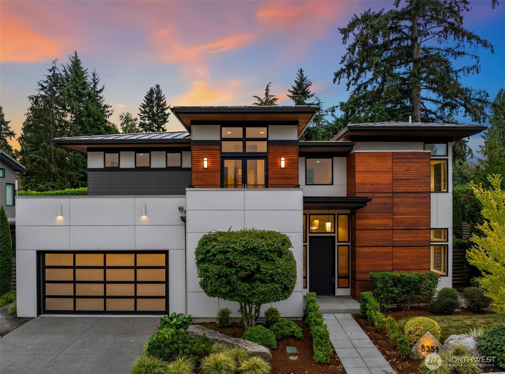 8351 SE 31st Street, Mercer Island, WA 98040