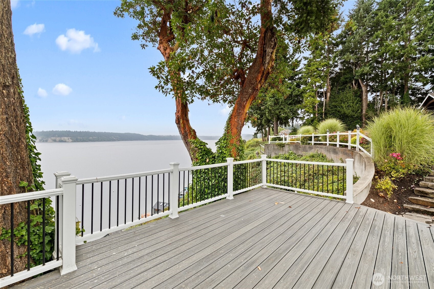 7143 Grandview Place, Gig Harbor, WA 98335