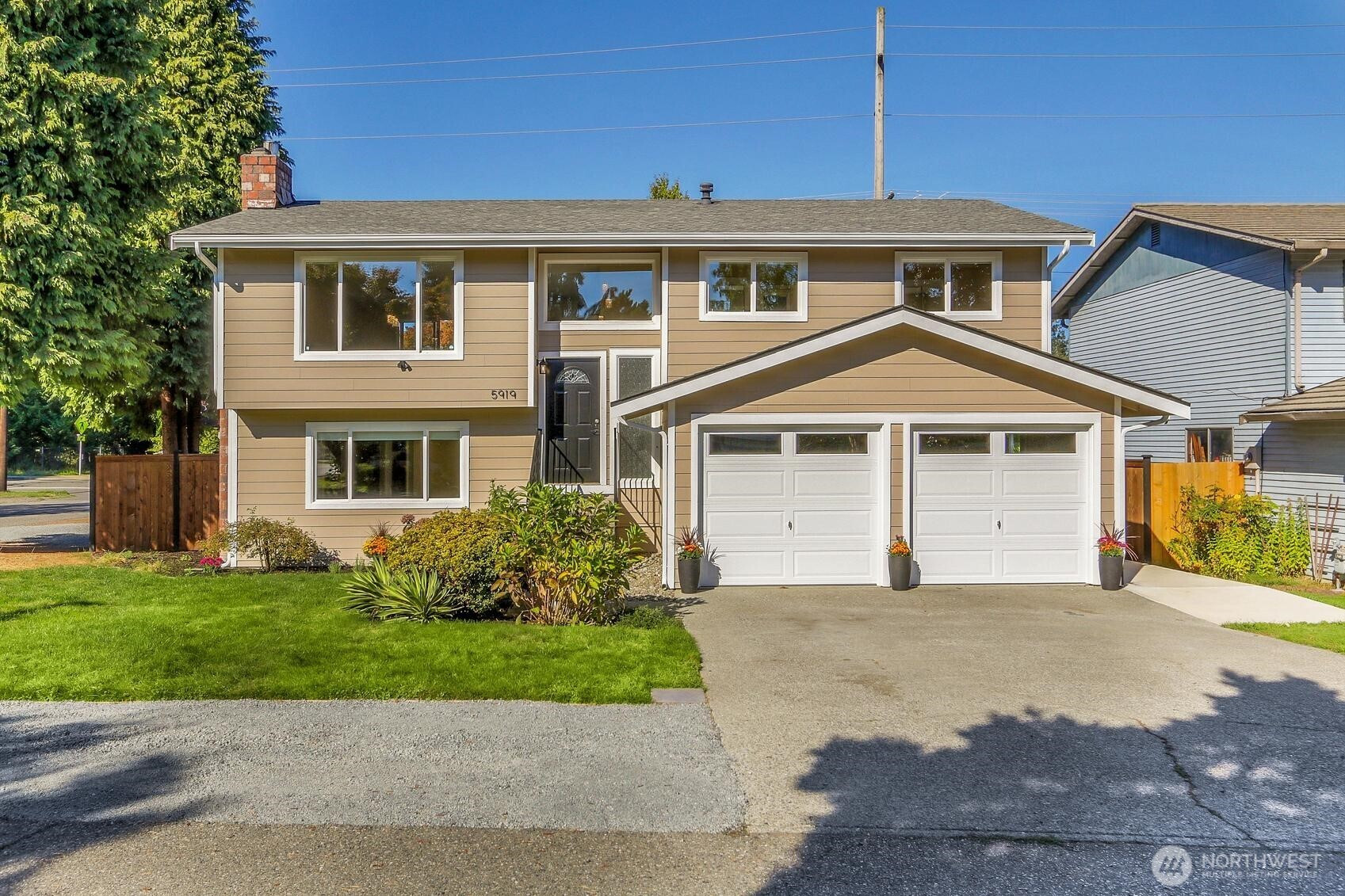 5919 99th Place NE, Marysville, WA 98270