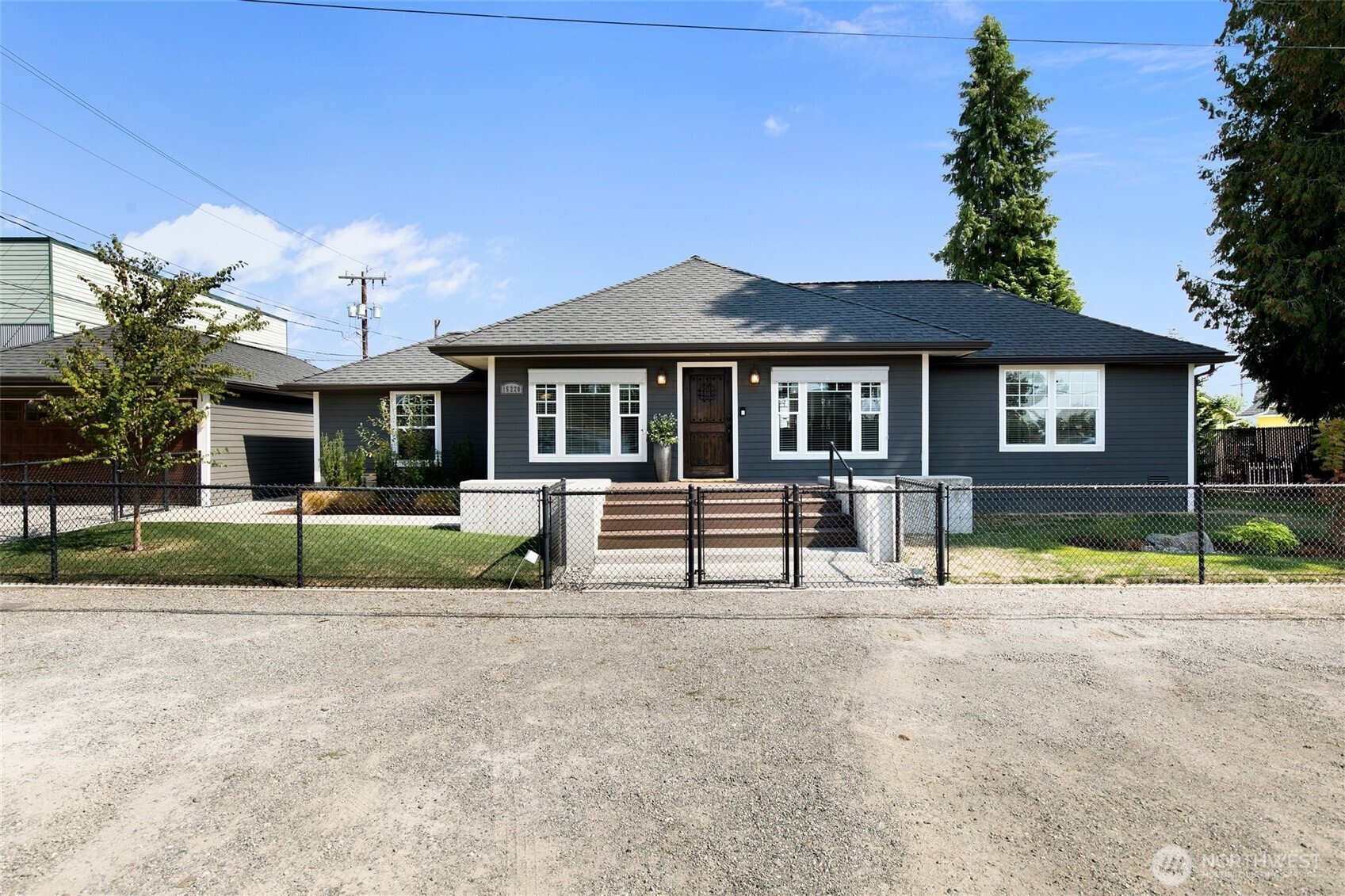 15220 9th Avenue SW, Burien, WA 98166