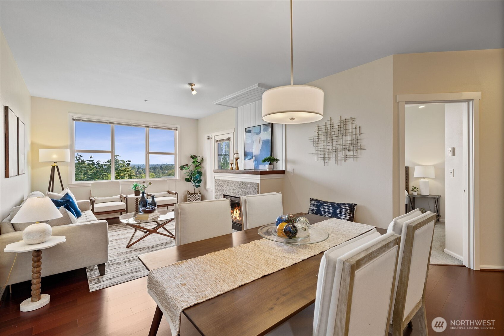 2960 SW Raymond Street, Seattle, WA 98126