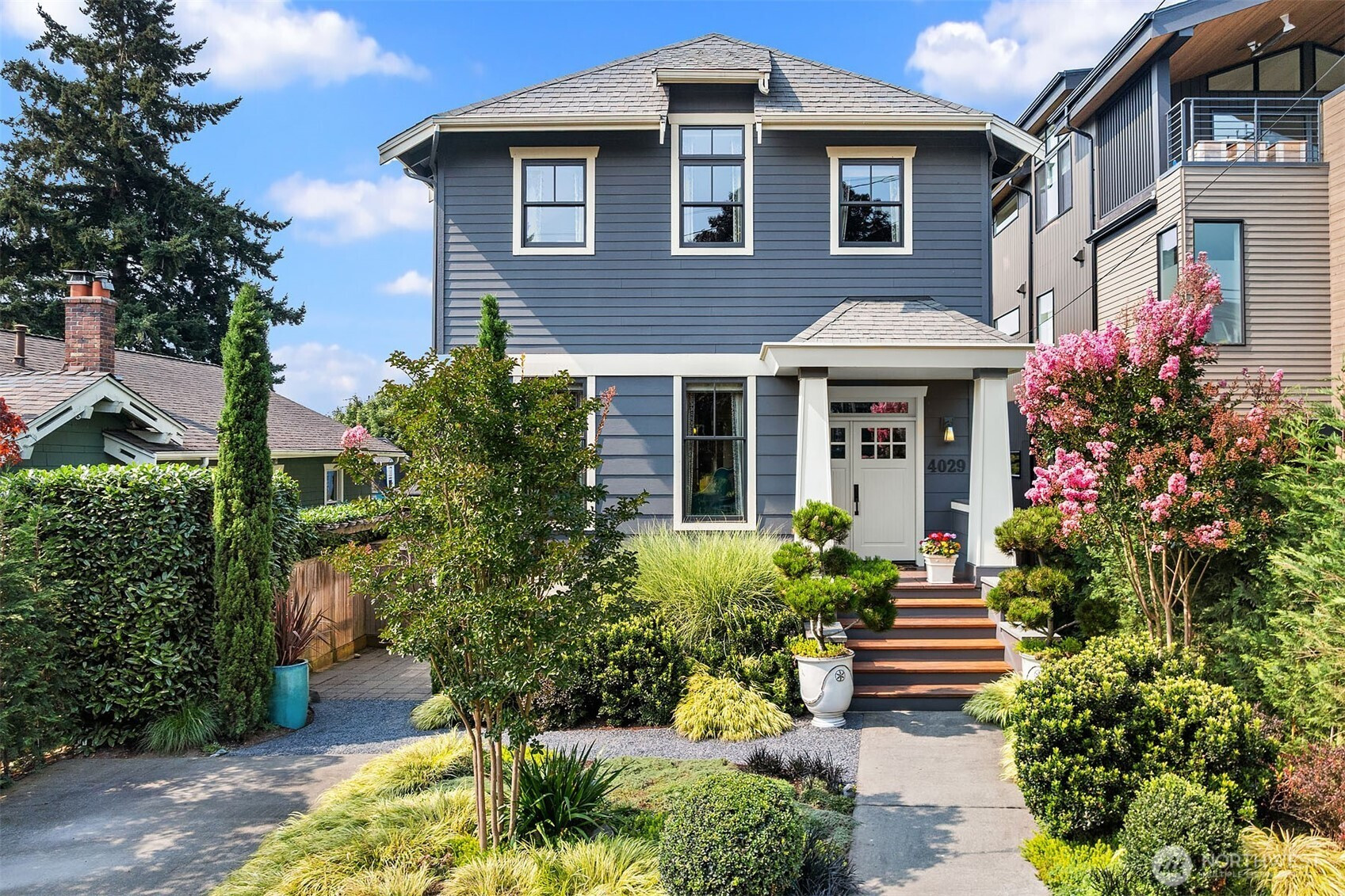 4029 Ashworth Avenue N, Seattle, WA 98103