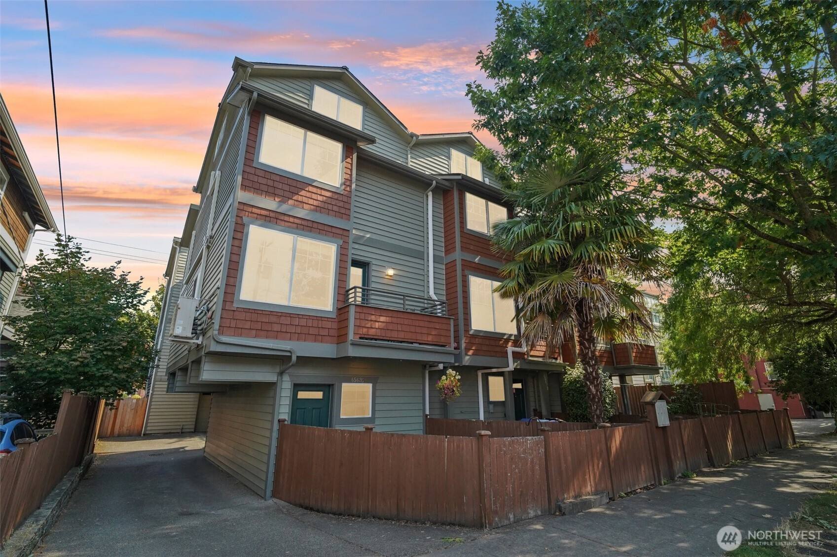6562 5th Avenue NE, Seattle, WA 98115