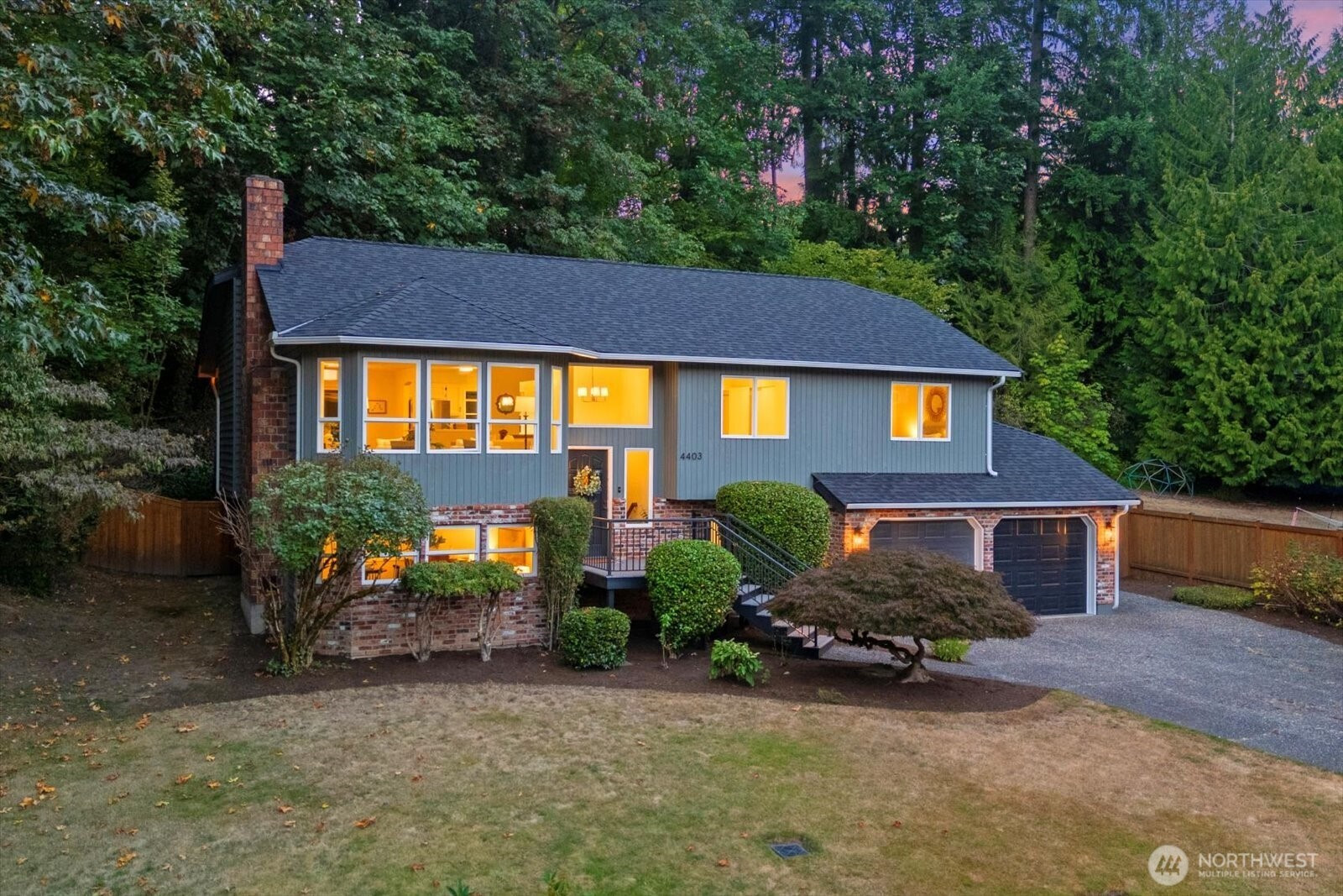 4403 NE 187th Place, Lake Forest Park, WA 98155