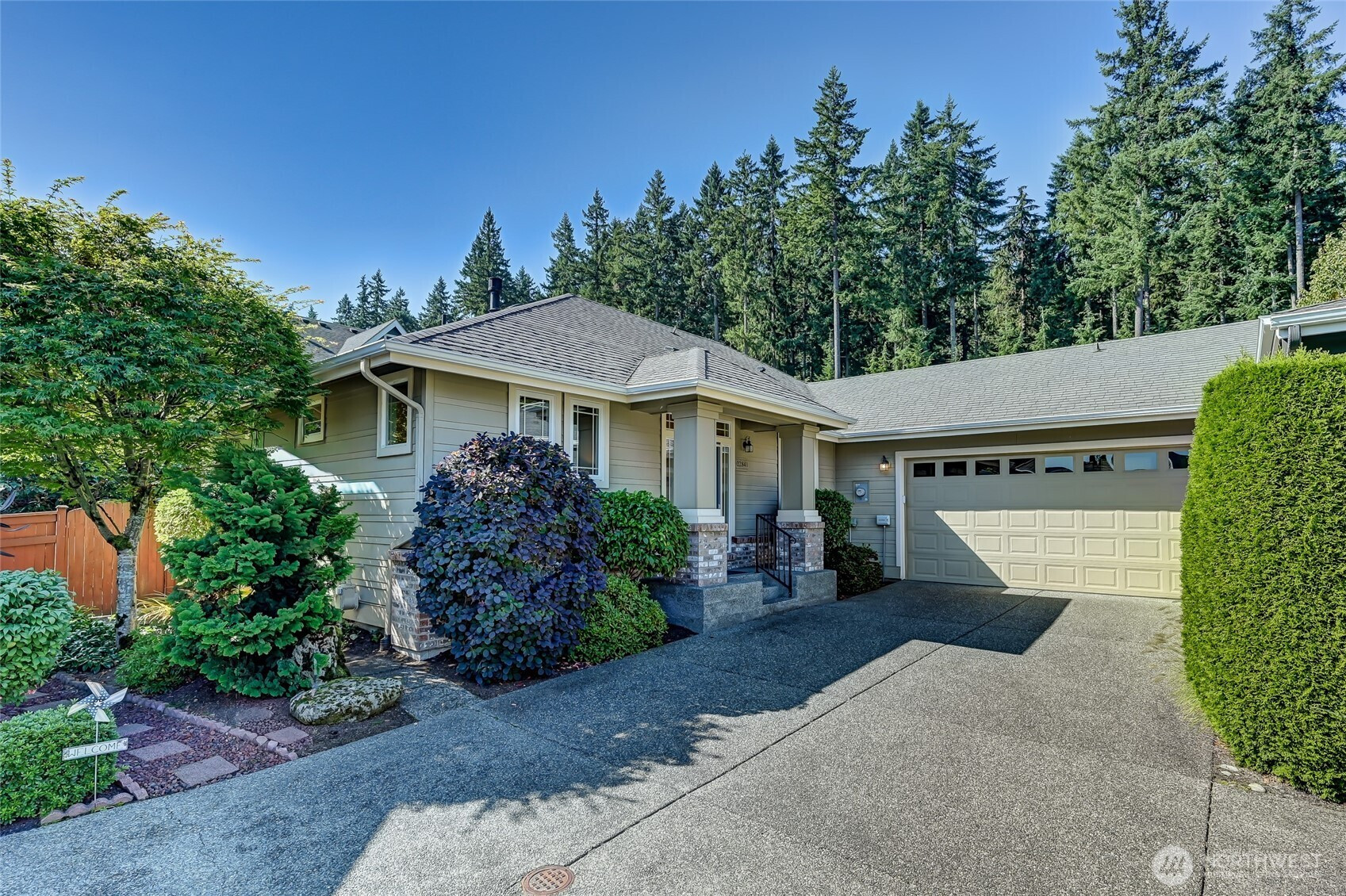 22841 NE 130th Street, Redmond, WA 98053