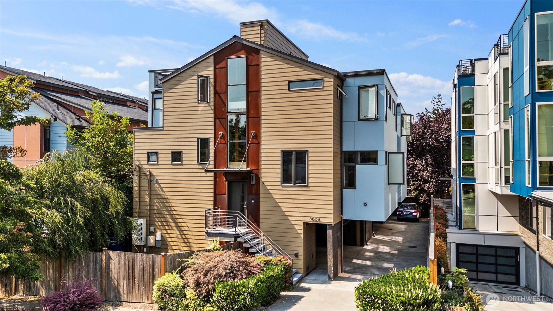 3629 Dayton Avenue N, Seattle, WA 98103