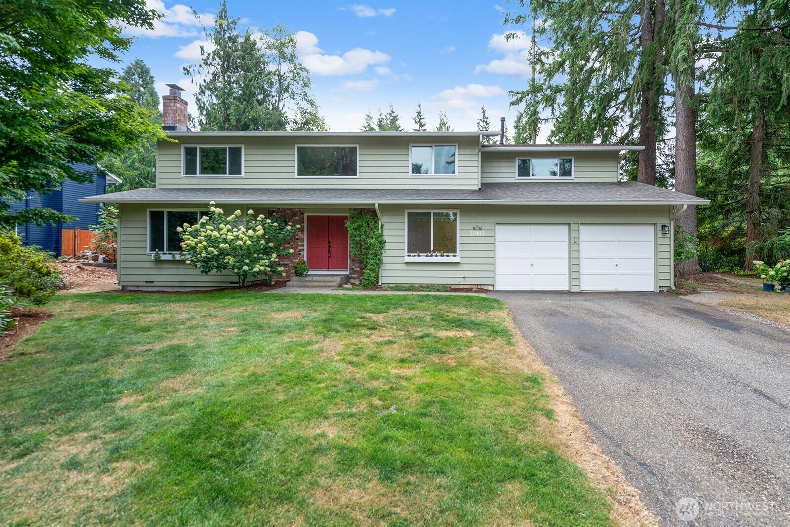 21903 NE 18th Street, Sammamish, WA 98074