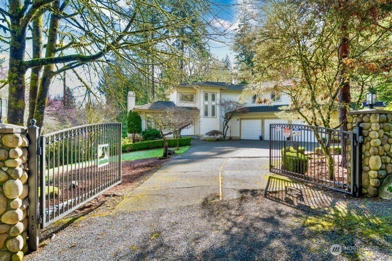 17955 SE 60th Street, Bellevue, WA 98006
