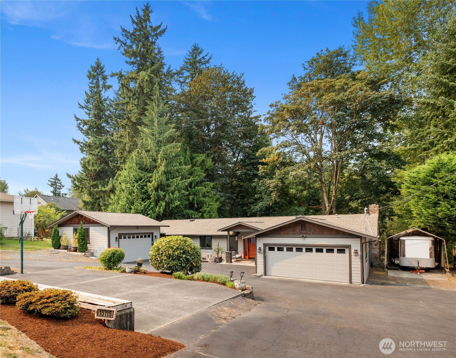 15115 78th Ave NE, Kenmore, WA 98028