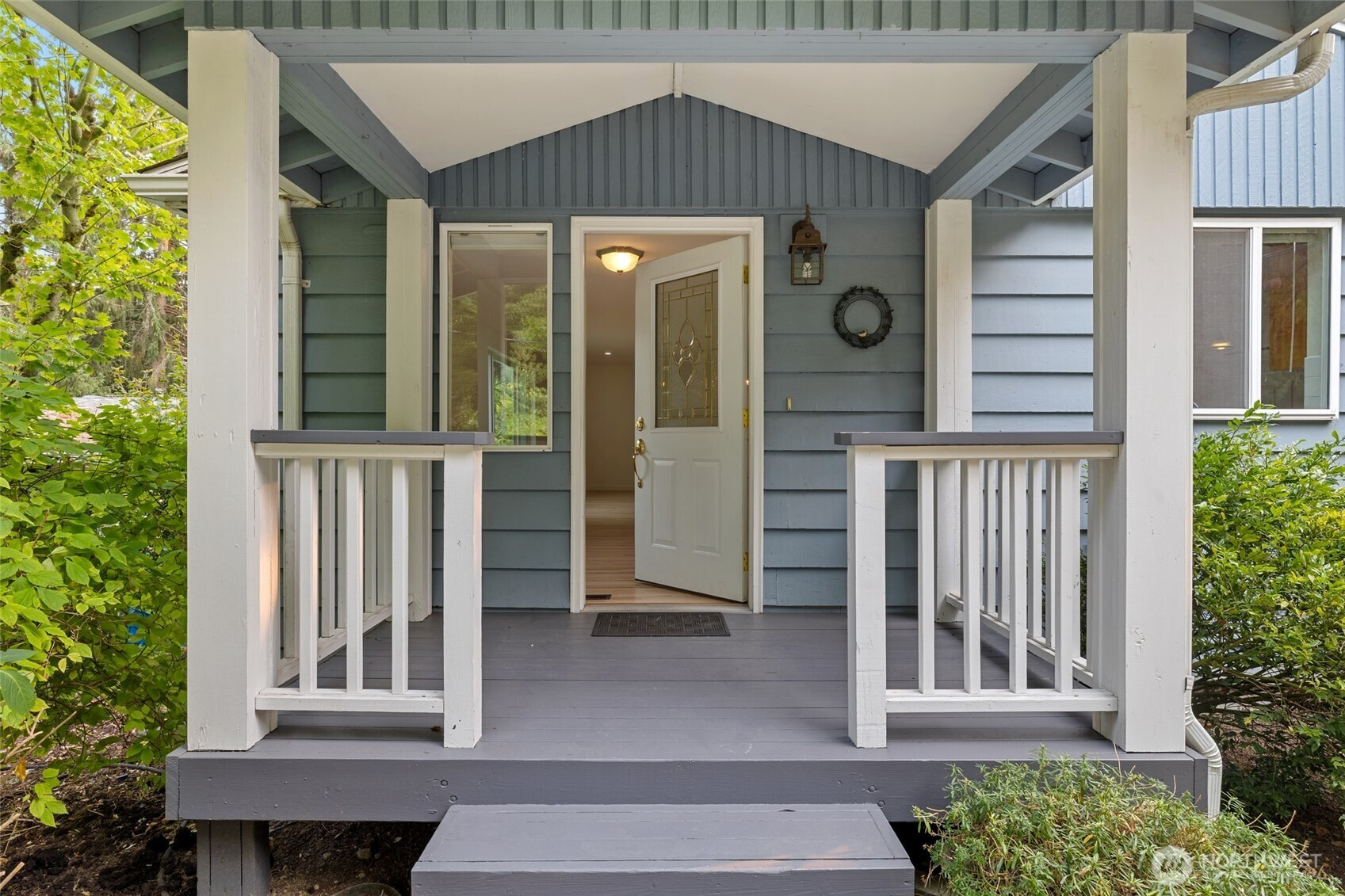 9526 234th Street SW, Edmonds, WA 98020