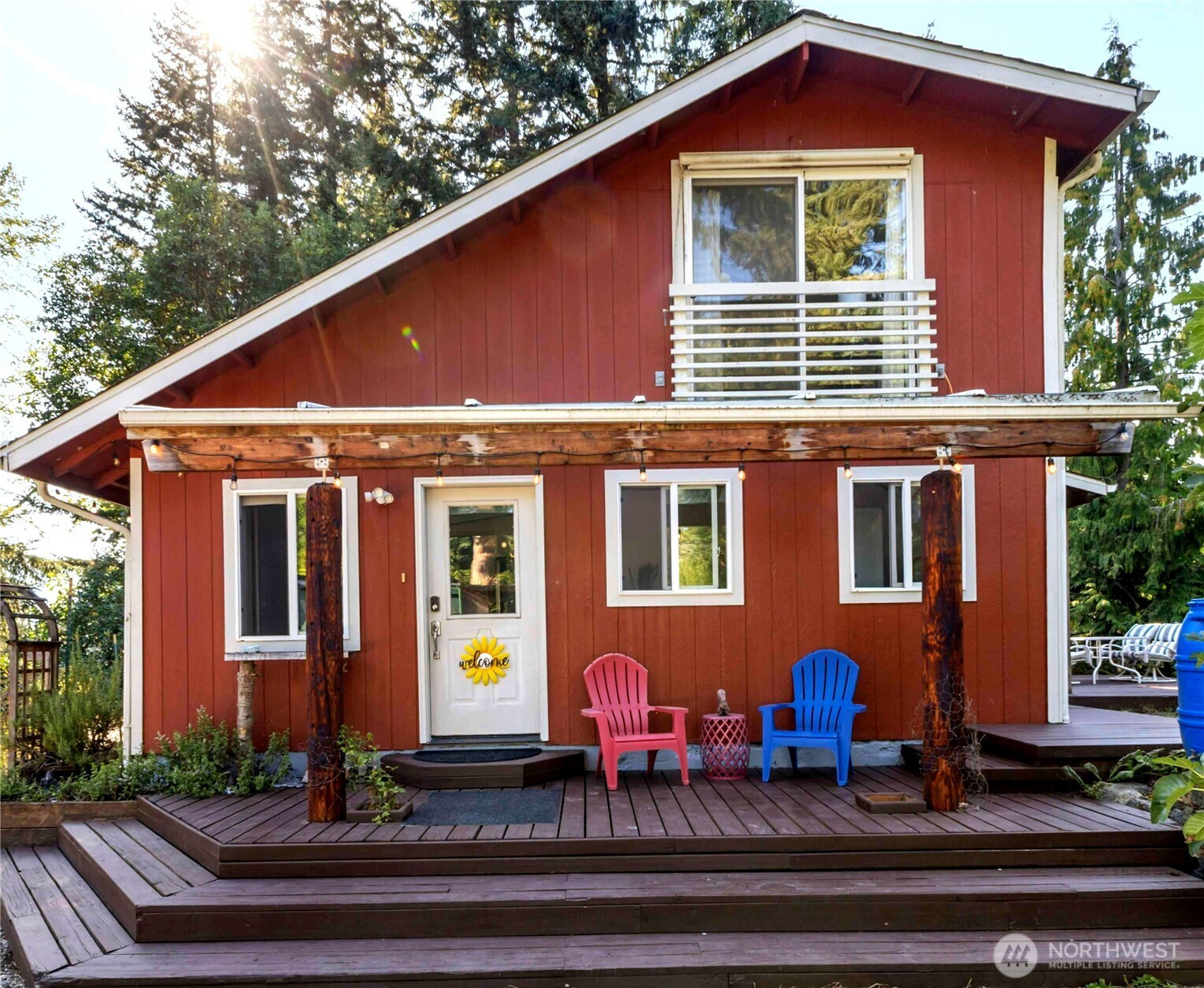 17148 Russian Hill Lane SE, Rainier, WA 98576