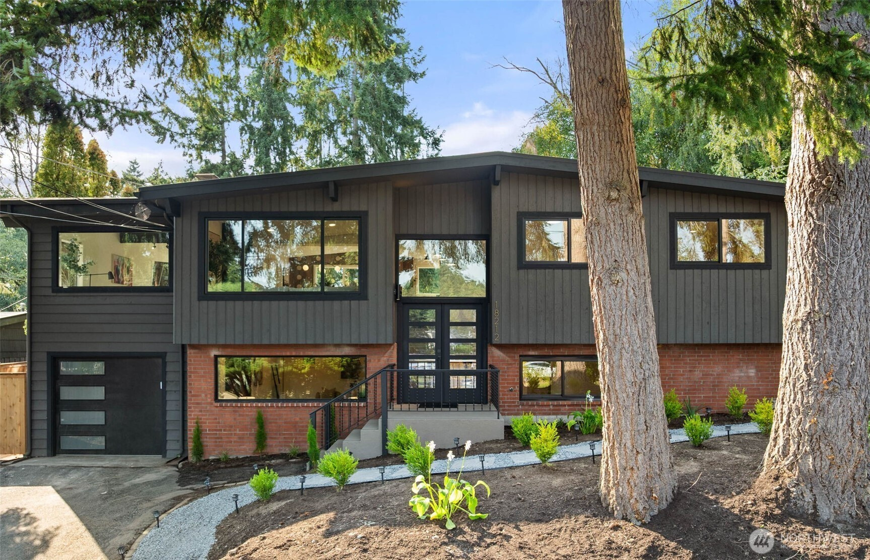 18212 72nd Avenue W, Edmonds, WA 98026