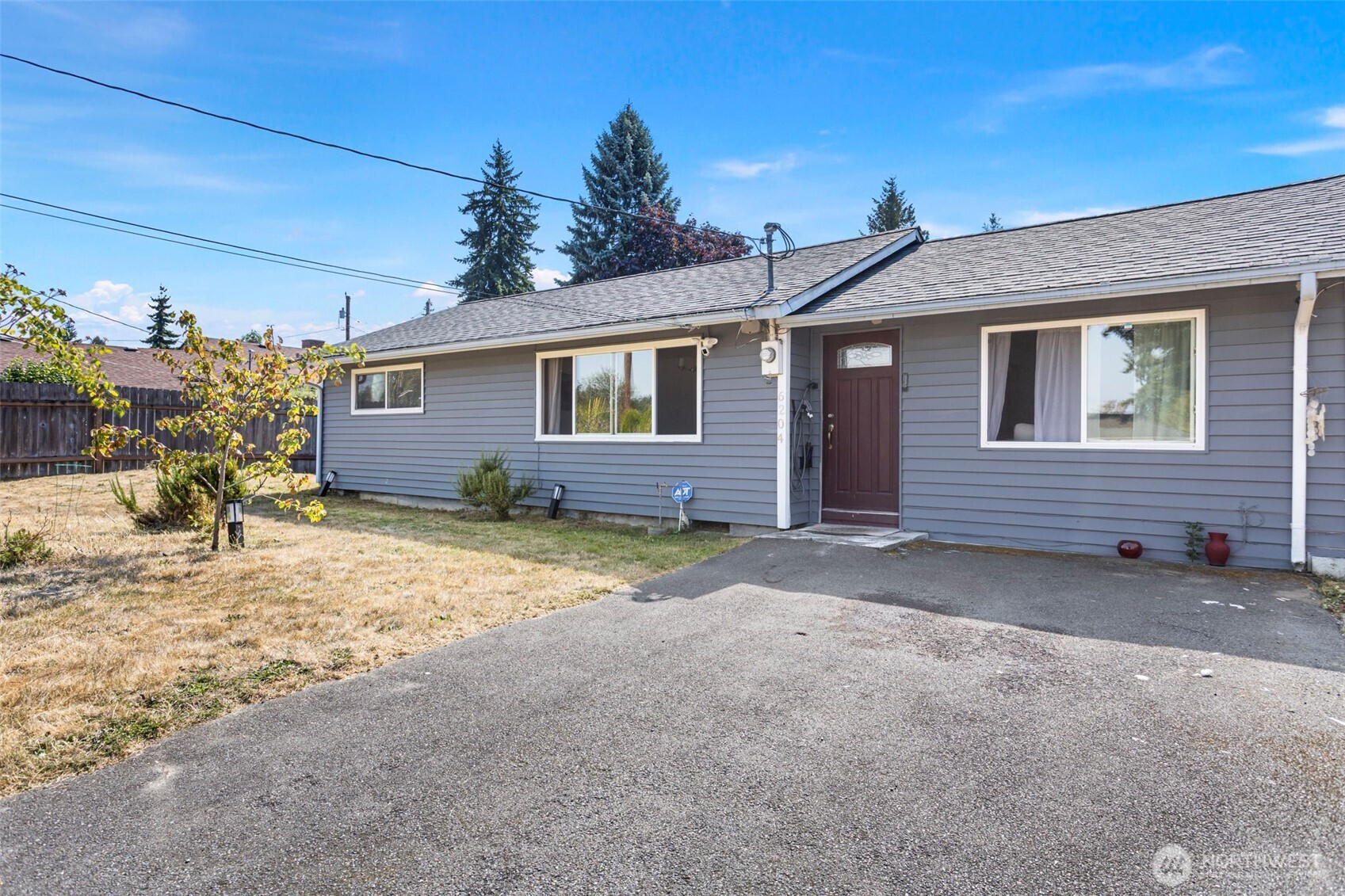 6204 224 Street SW, Mountlake Terrace, WA 98043