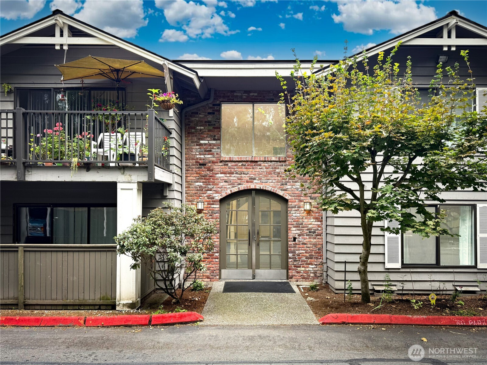 8021 234th Street SW, Edmonds, WA 98026