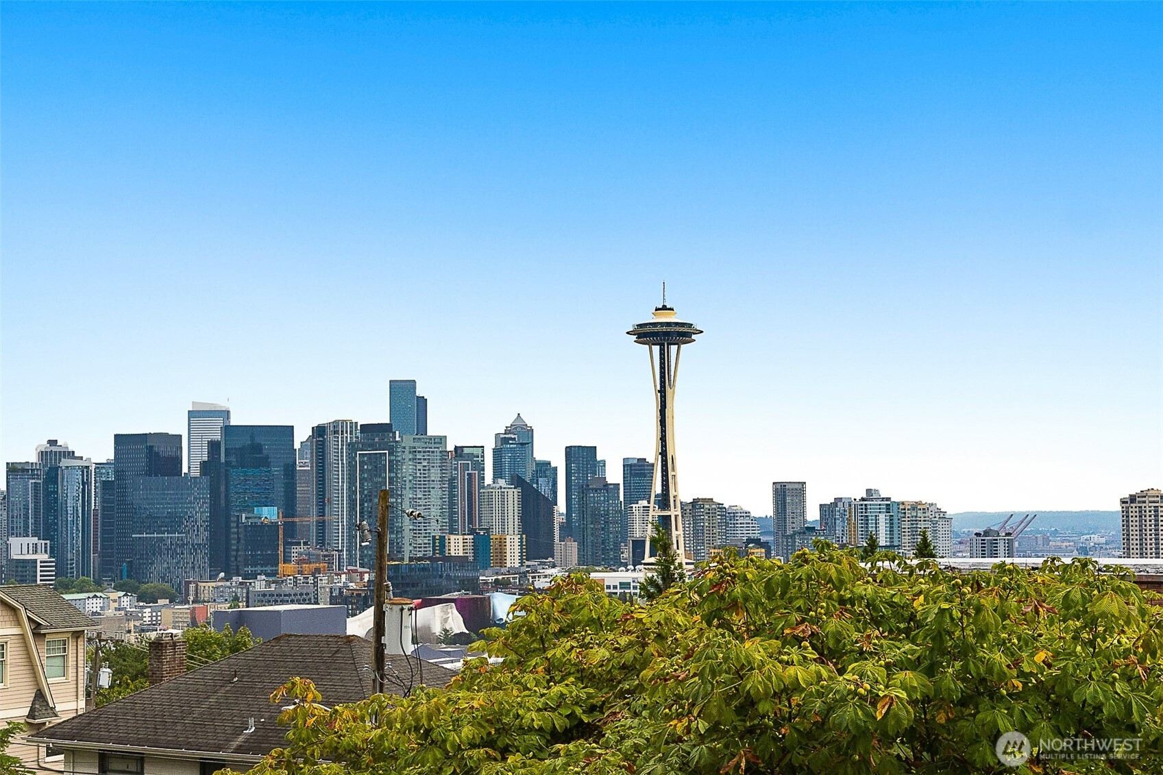 100 Ward Street Ct, Seattle, WA 98109
