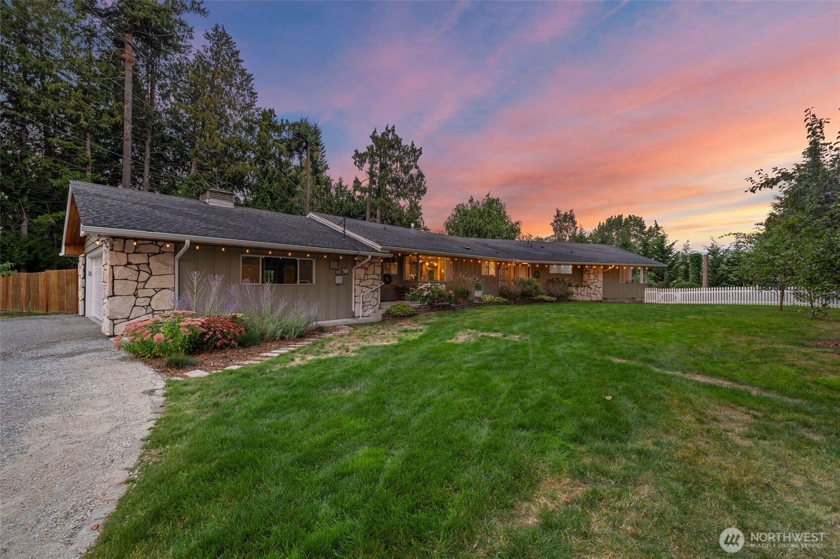 1519 Meadowlark Lane, Mount Vernon, WA 98273