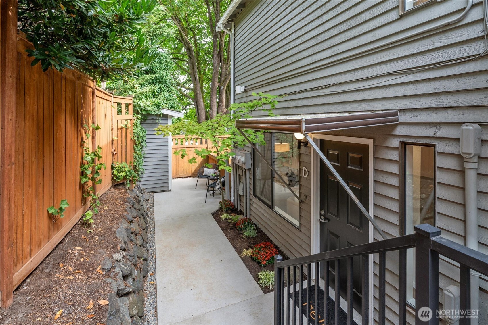 202 25th Avenue E, Seattle, WA 98112