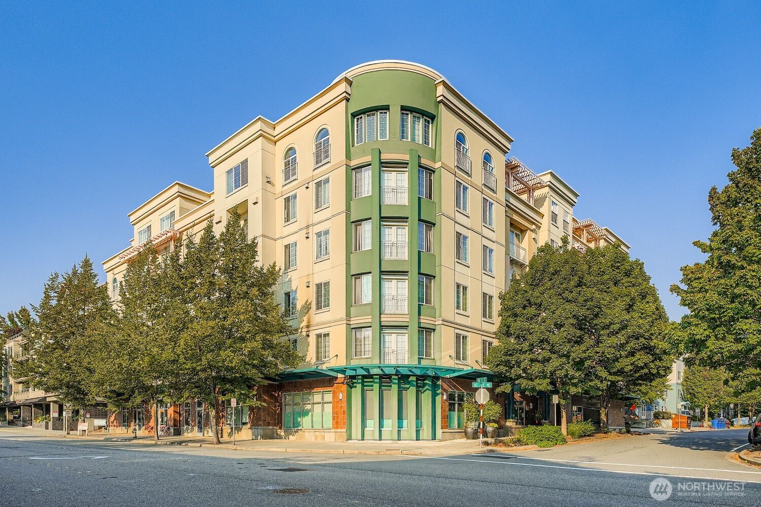 11004 NE 11th Street, Bellevue, WA 98004