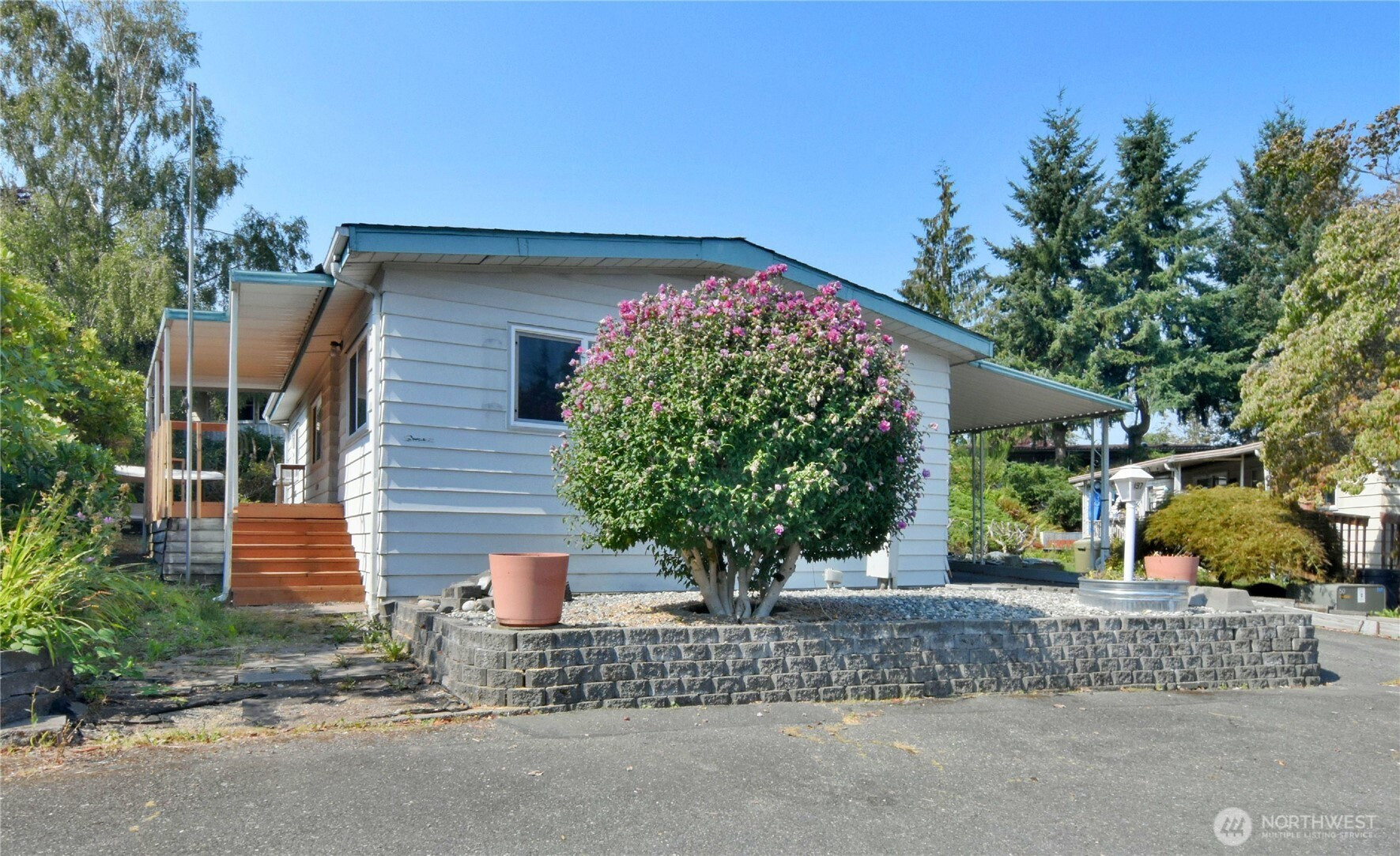 13320 Hwy 99, Everett, WA 98204