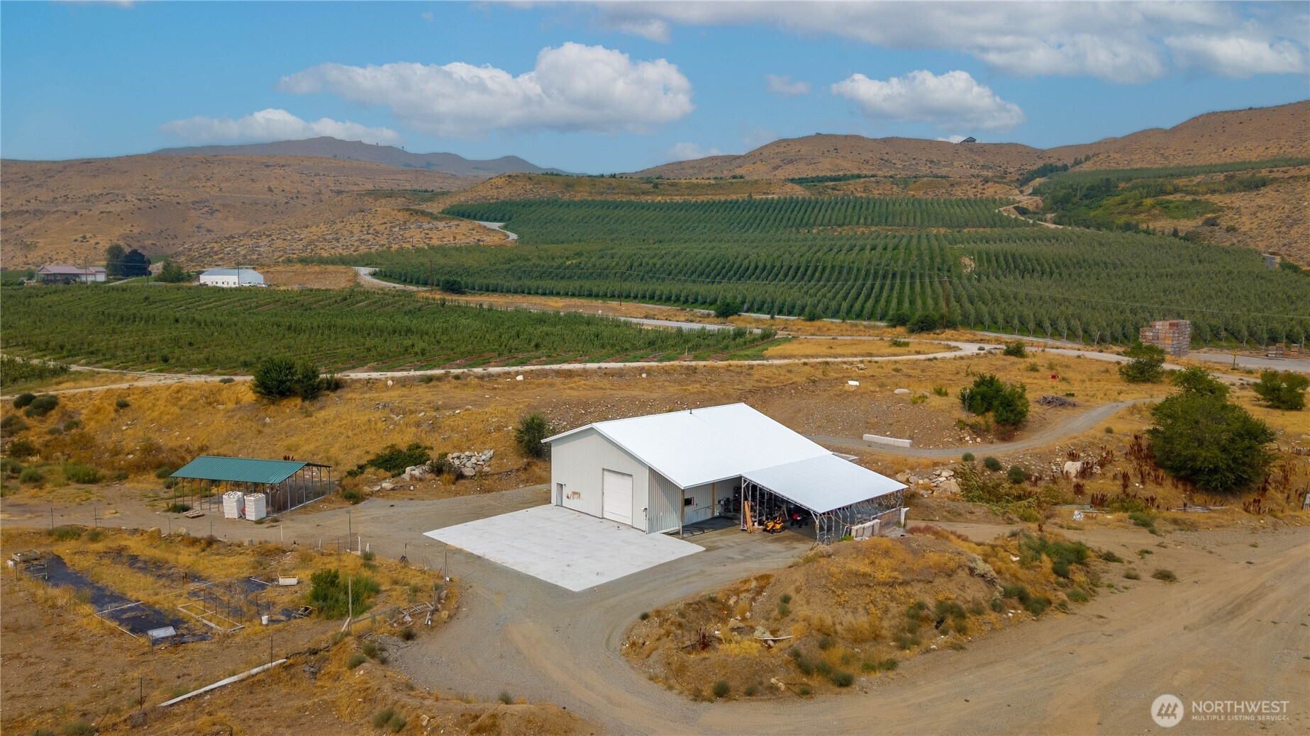 385 Highway 153, Pateros, WA 98846
