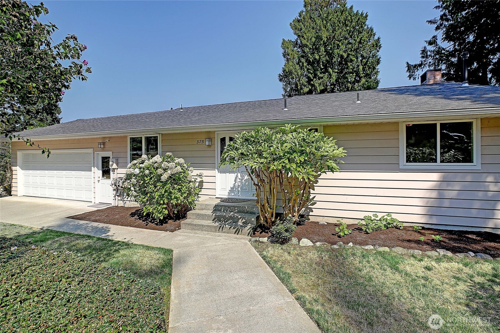 375 Tillicum Way, Camano Island, WA 98282