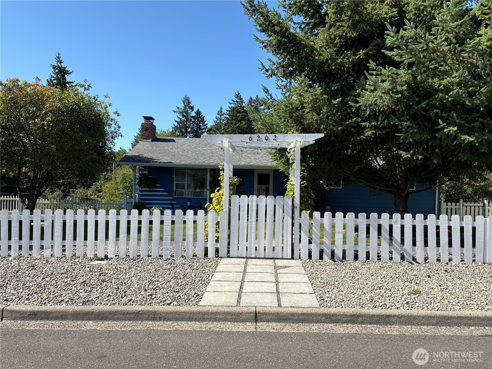 6202 S Ferdinand Street, Tacoma, WA 98409