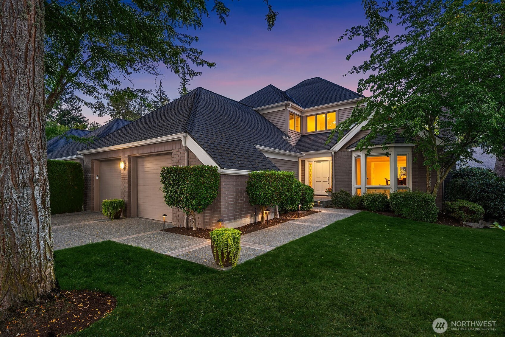 1778 Bellevue Way NE, Bellevue, WA 98004