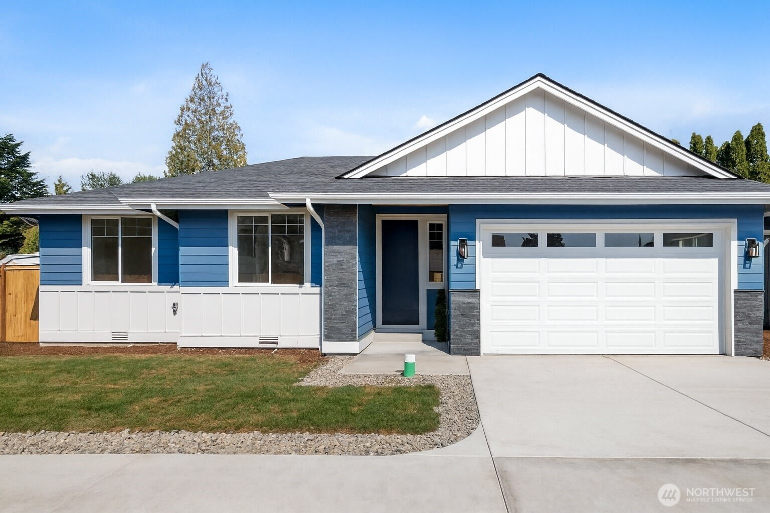 10925 6th Avenue W, Everett, WA 98024