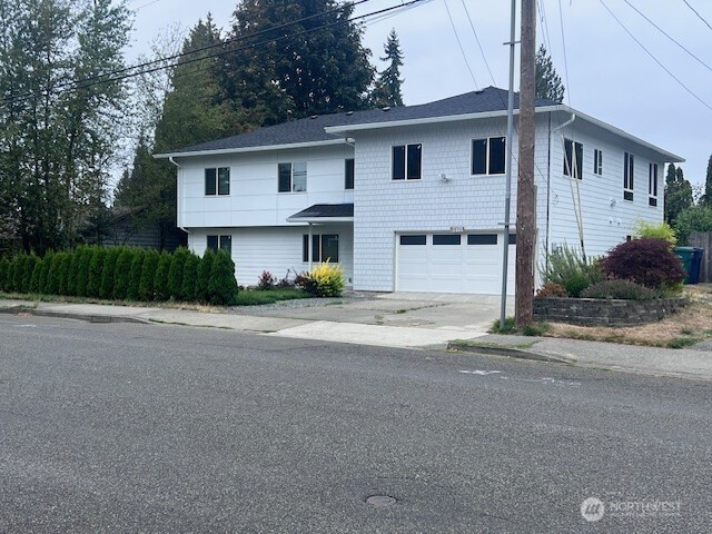 5101 217th St SW, Mountlake Terrace, WA 98043
