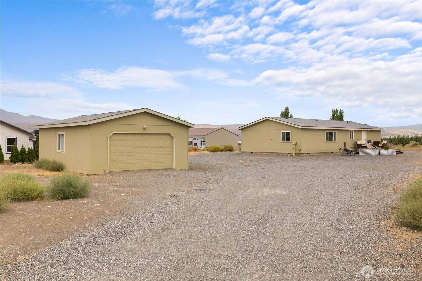 910 Columbia Blvd SW, Mattawa, WA 99349
