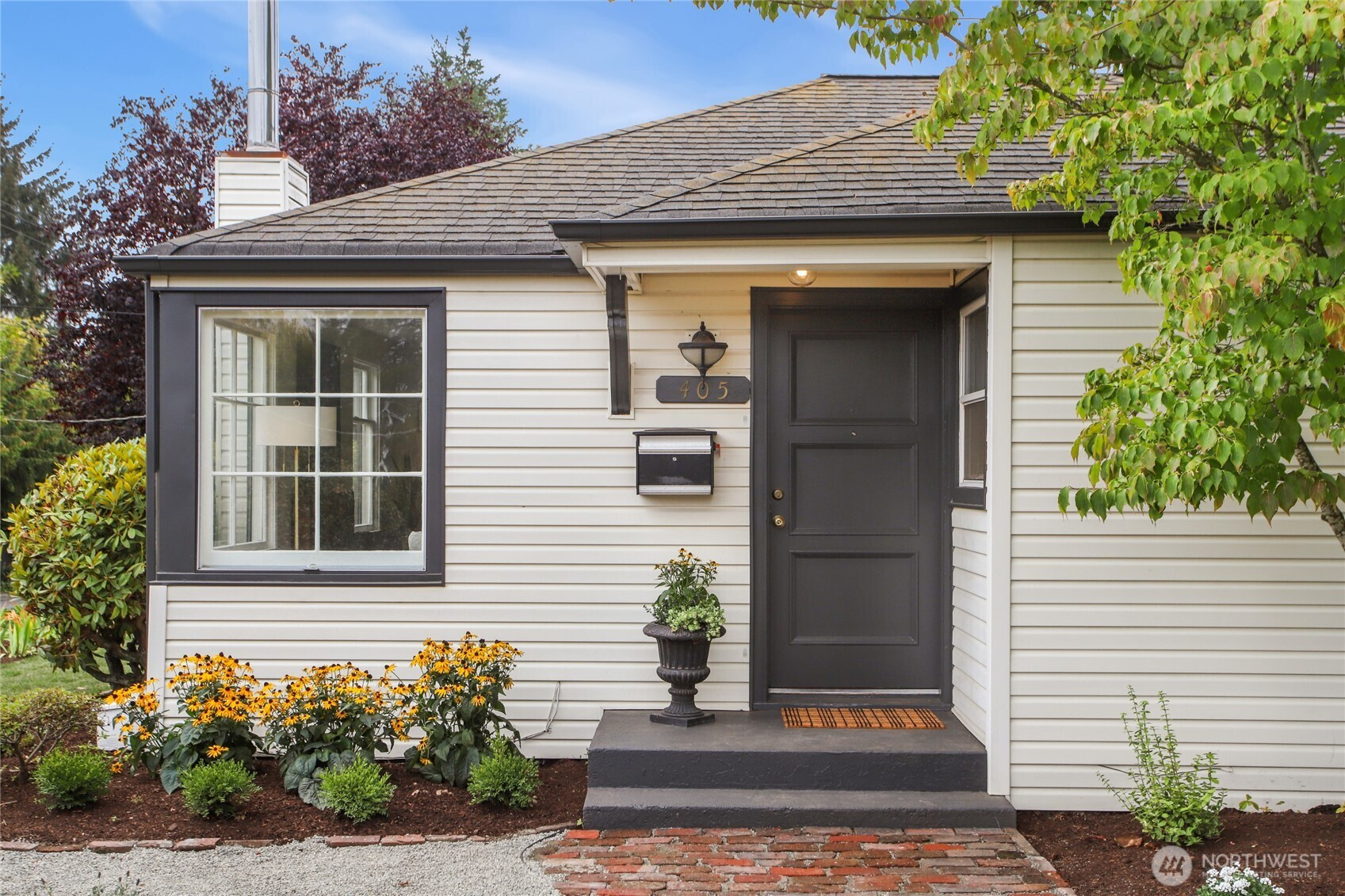 405 SW 139th Street, Burien, WA 98166