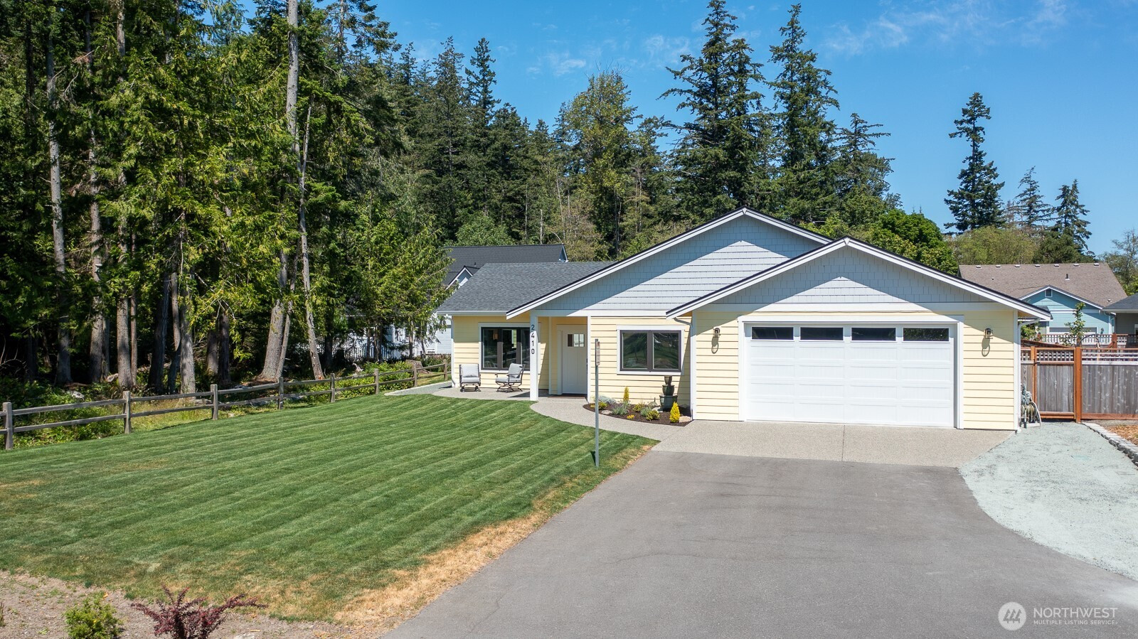 2410 27th Street, Anacortes, WA 98221