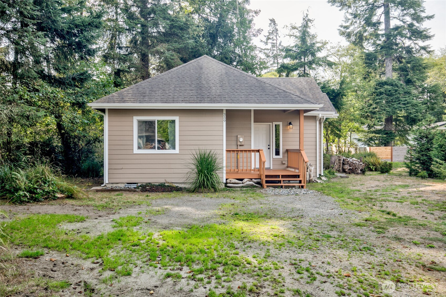 359 Duck Lake Drive NE, Ocean Shores, WA 98569