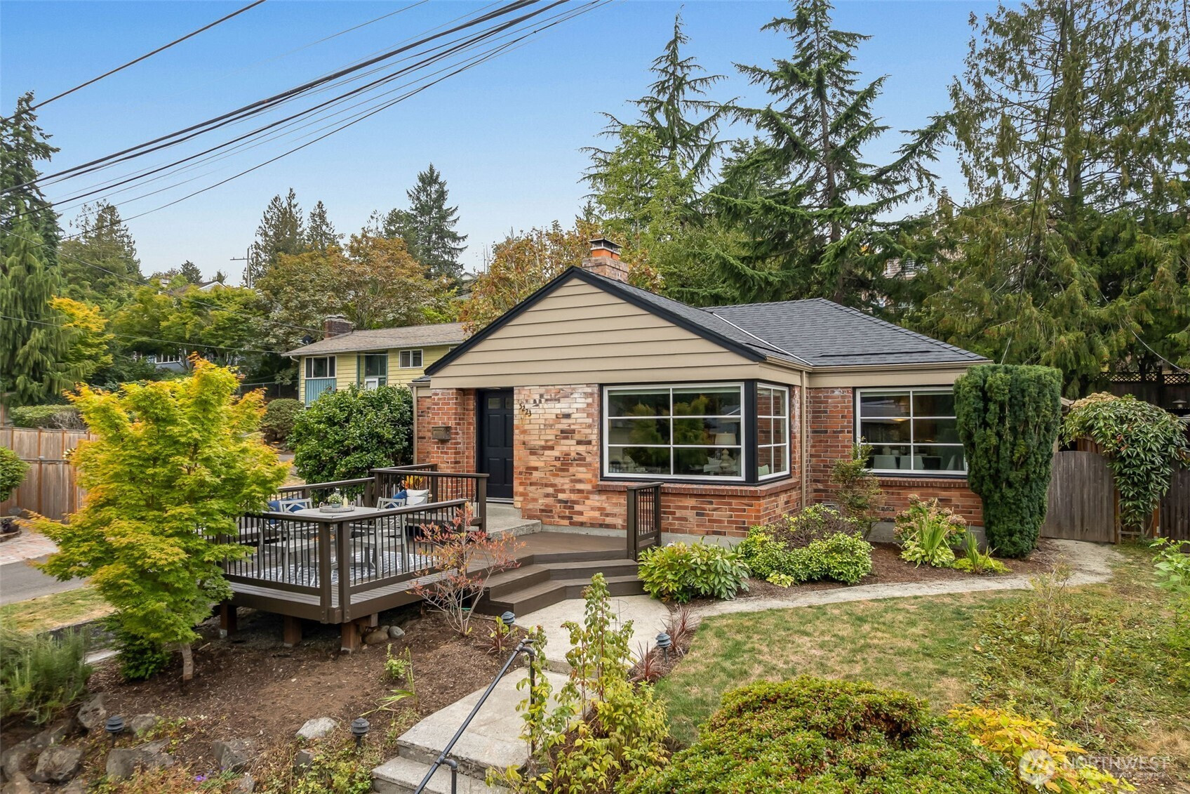 5223 56th Avenue S, Seattle, WA 98118