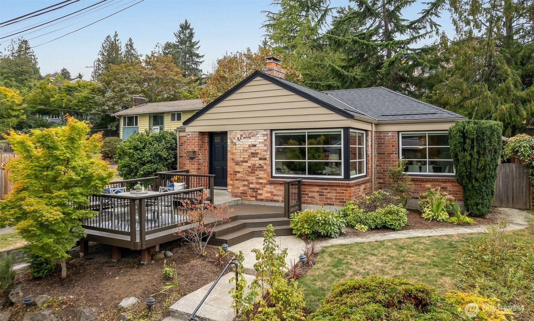 5223 56th Avenue S, Seattle, WA 98118
