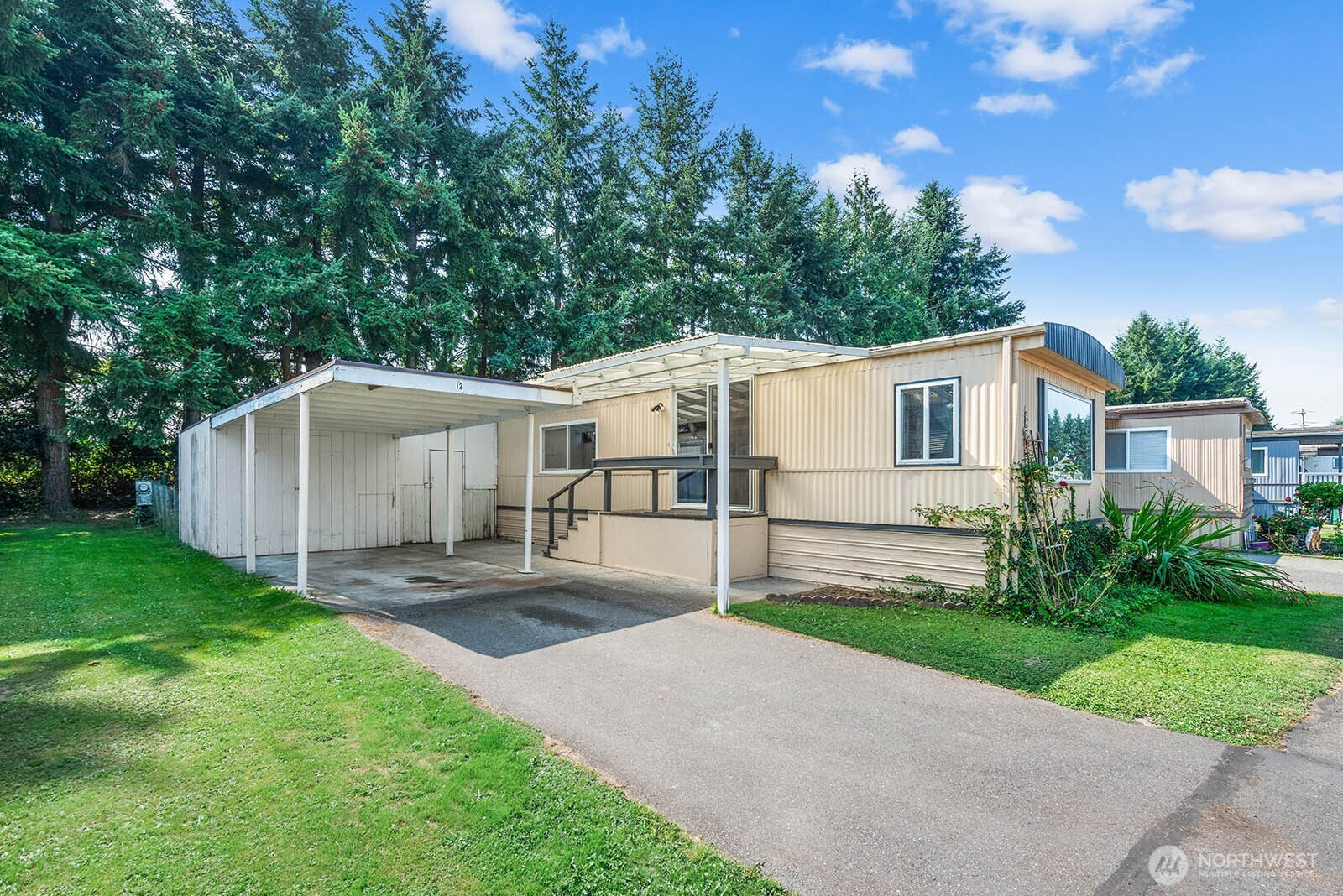 2210 Old Highway 99 S, Mount Vernon, WA 98274